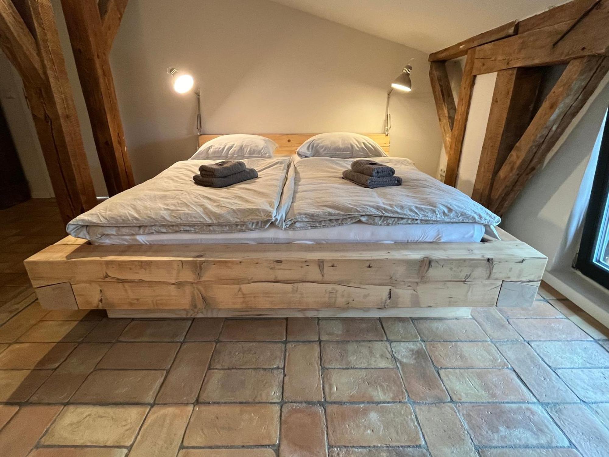 Grosse Wohnung Mit Loggia Templin Kültér fotó