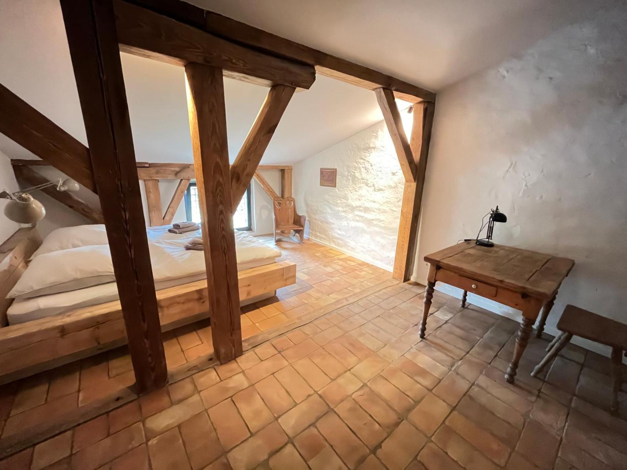 Grosse Wohnung Mit Loggia Templin Kültér fotó