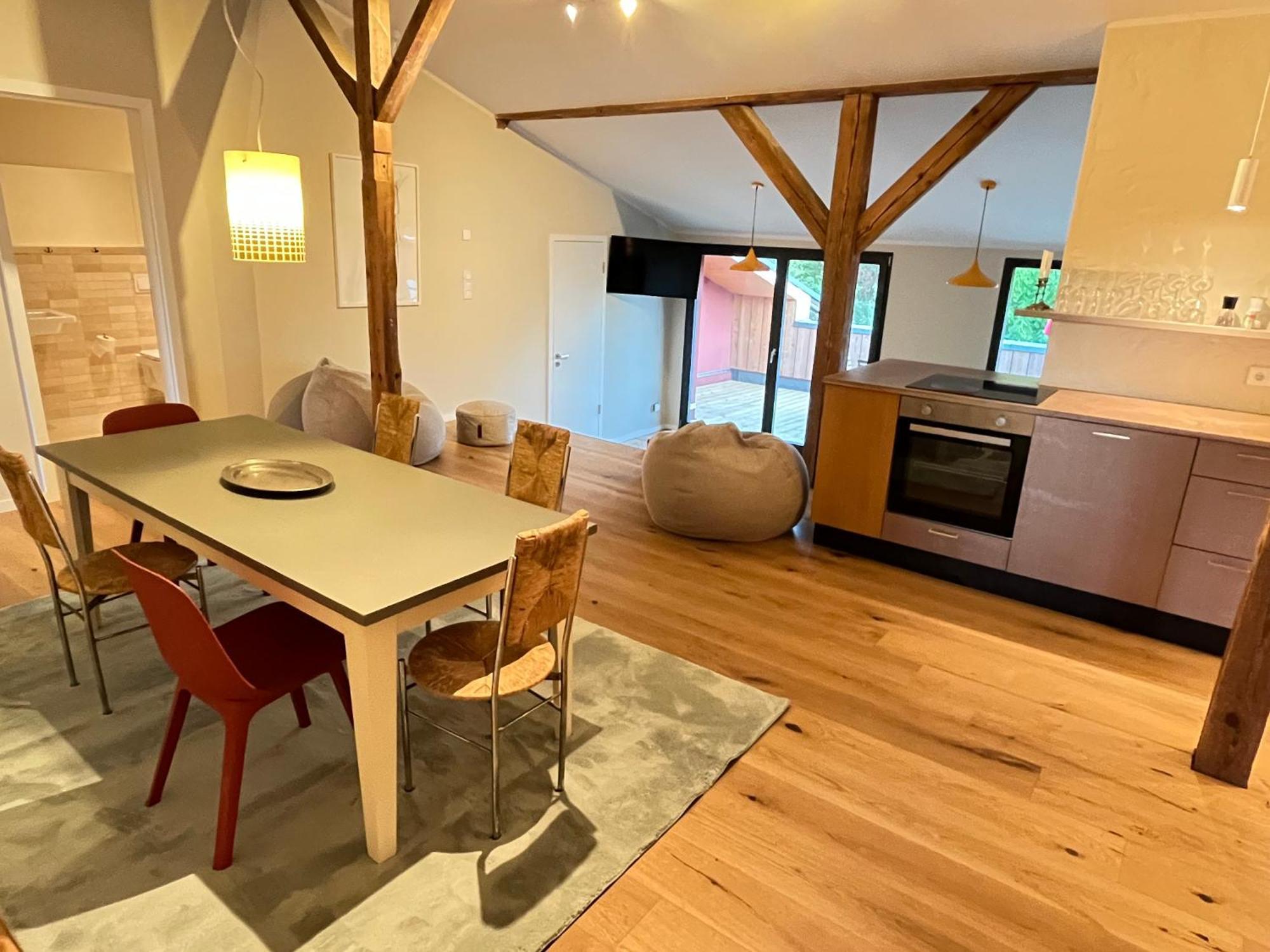 Grosse Wohnung Mit Loggia Templin Kültér fotó
