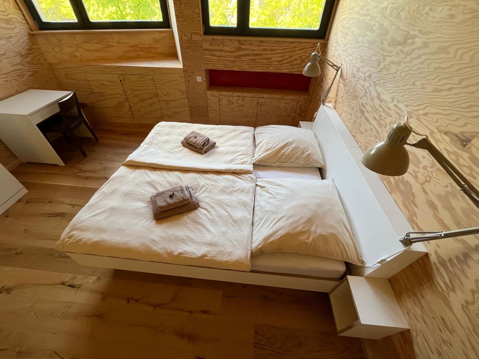 Grosse Wohnung Mit Loggia Templin Kültér fotó